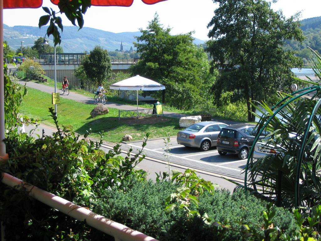 Hotel Winzerverein Zeltingen-Rachtig Esterno foto